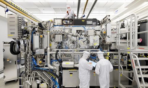 央視傳出新消息,0.1nm光鏡鍍膜設(shè)備投用,國(guó)產(chǎn)光刻機(jī)的最后拼圖